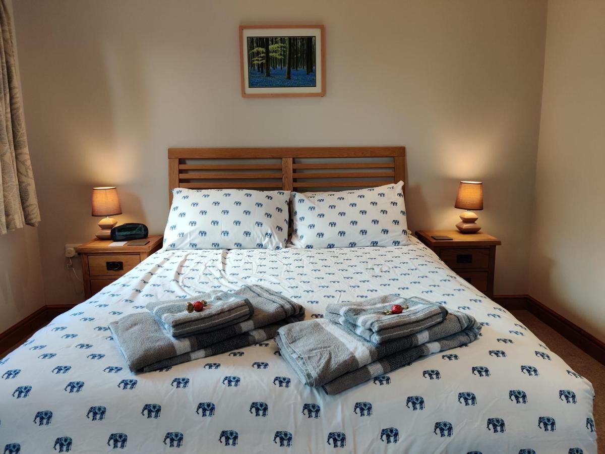 Nant Gloyw Oswestry Bed & Breakfast Bagian luar foto